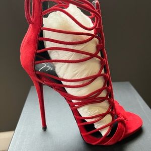 Fiamma Giuseppe Zanotti
